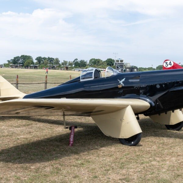 Miles Hawk Speed 6